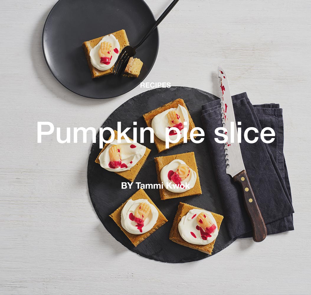 Pumpkin pie slice