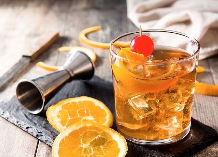 Whisky old fashioned with oranges