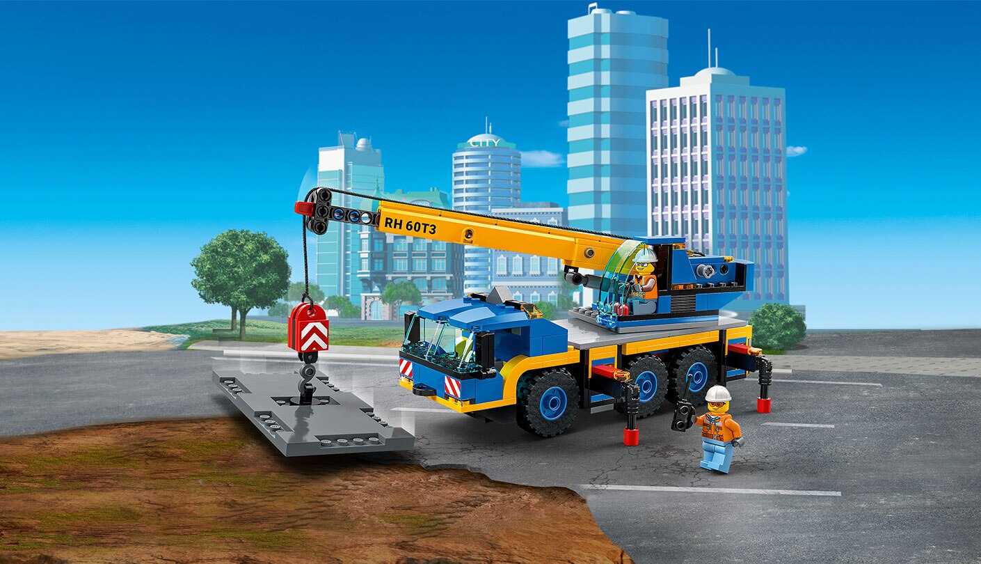 The LEGO® City Mobile Crane animation