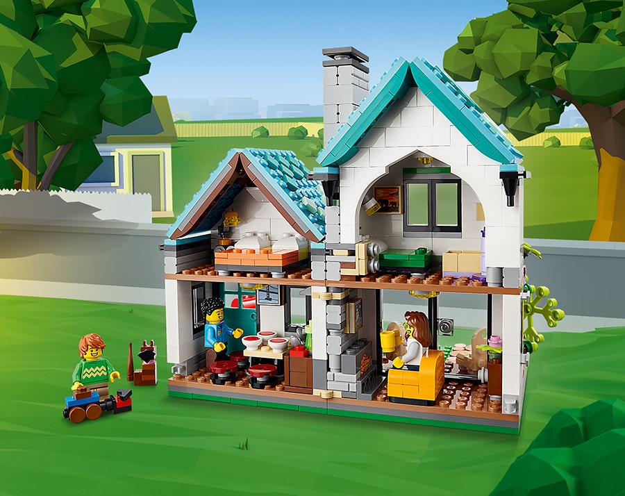 Build and rebuild with LEGO bricks
