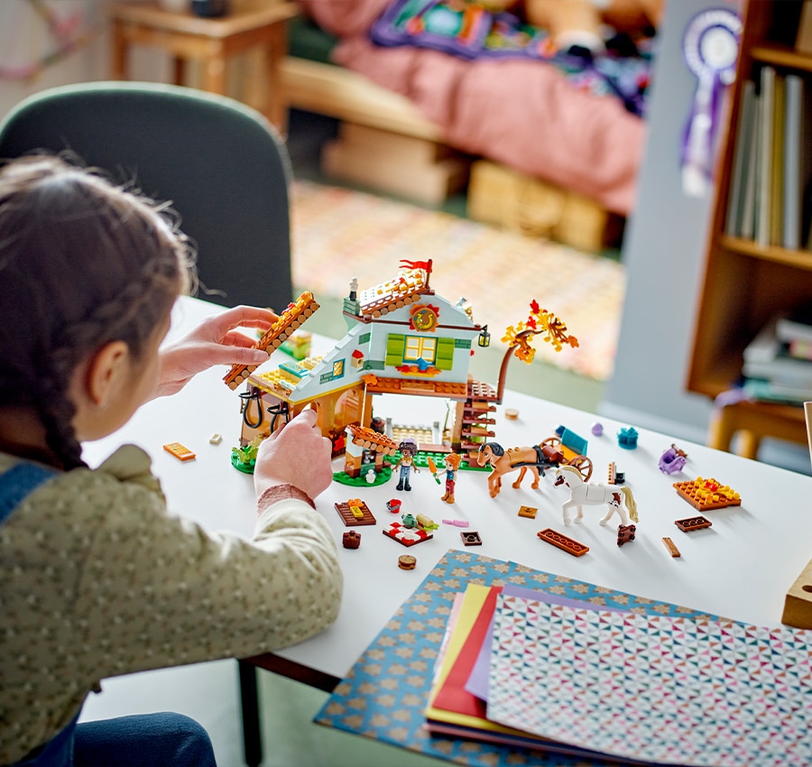 Horse-care fun for kids aged 7+