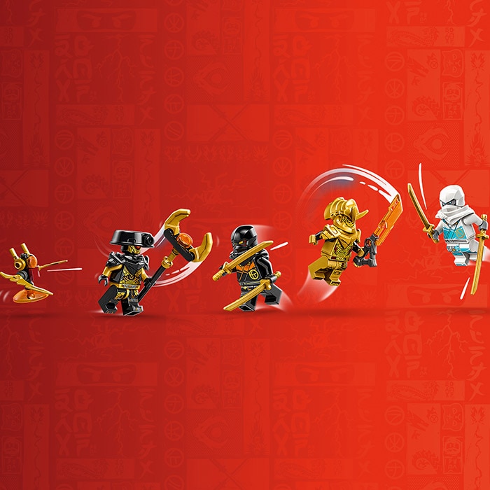 NINJAGO race car and hover flyers playset
