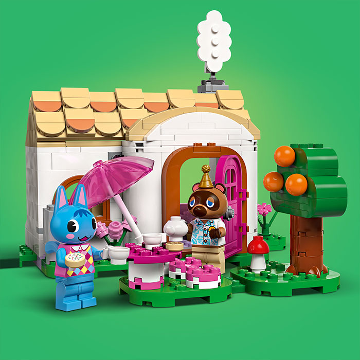Detailed Nook’s Cranny and Rosie’s House set