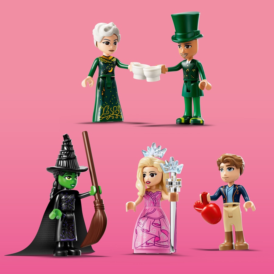 Fantasy toy for kids aged 9 and over with 5 LEGO Wicked mini-dolls