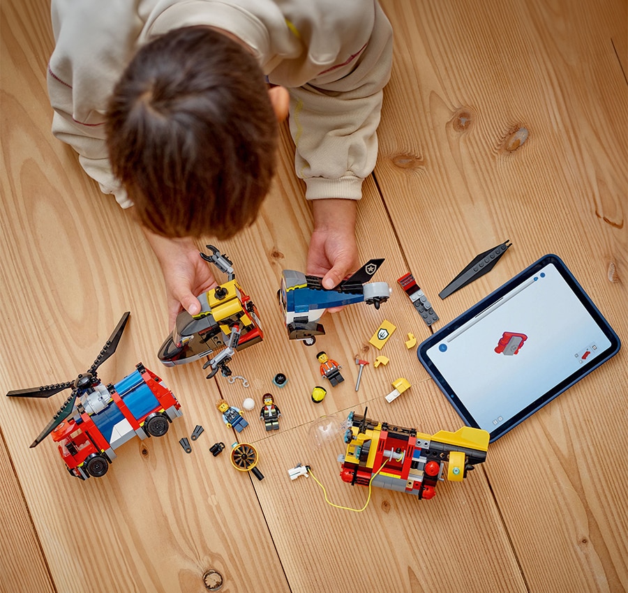 LEGO Builder app