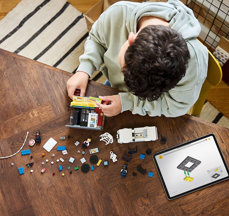 LEGO Builder app