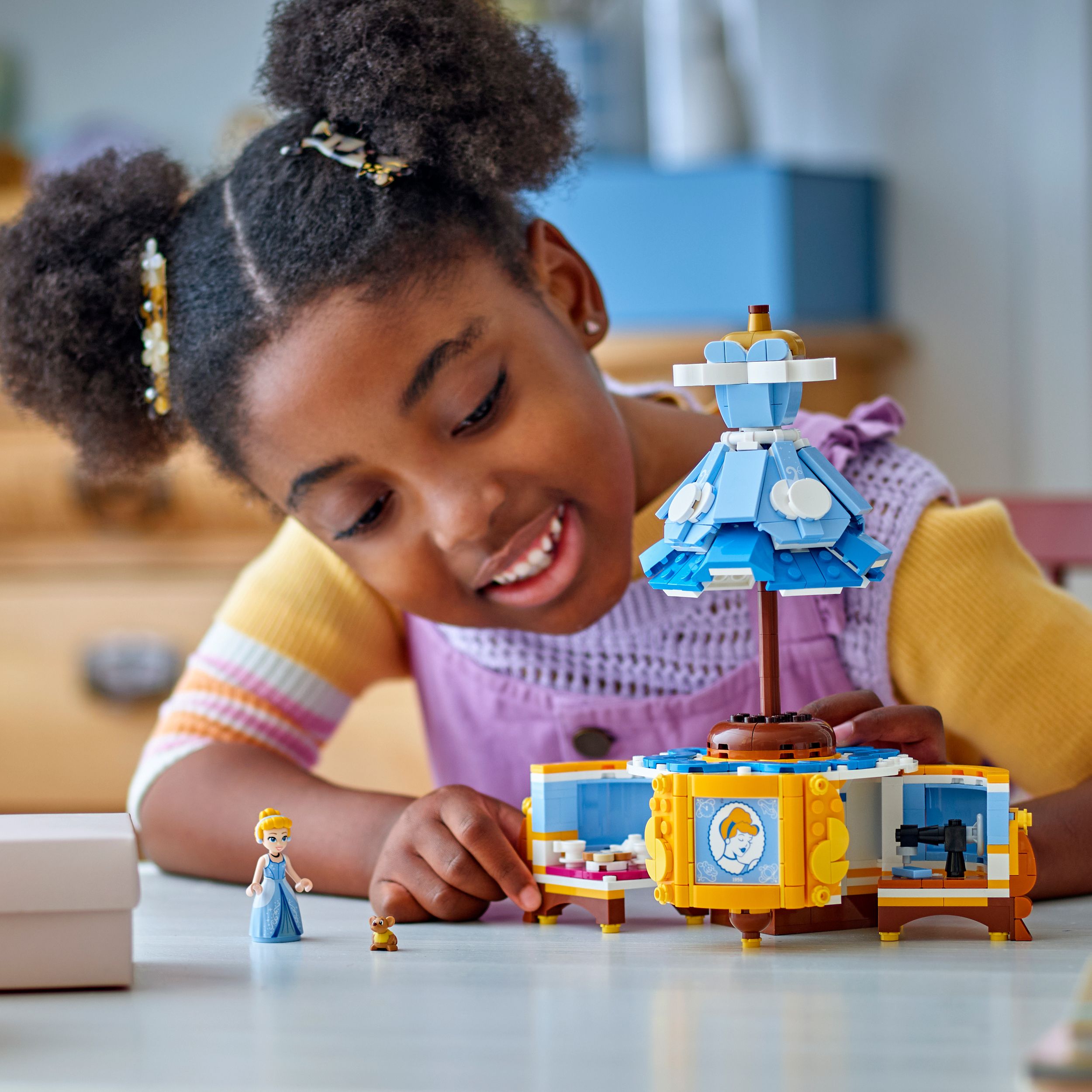 Fantasy building kit for kids 