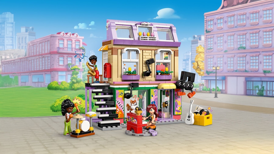 Imaginative play and friendship stories 