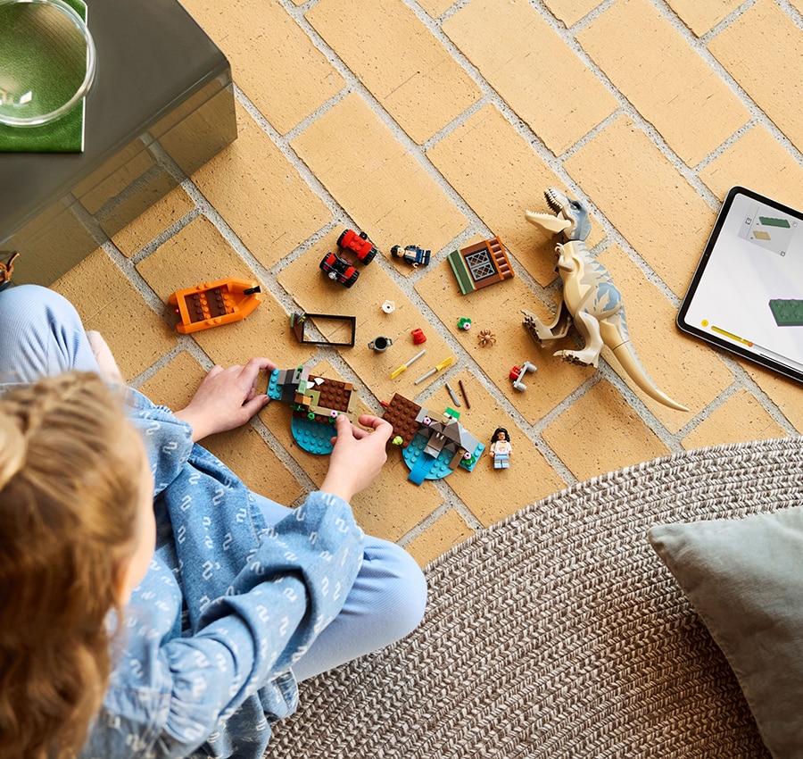 LEGO Builder app