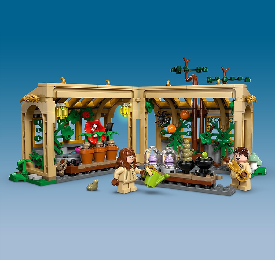 Buildable greenhouse