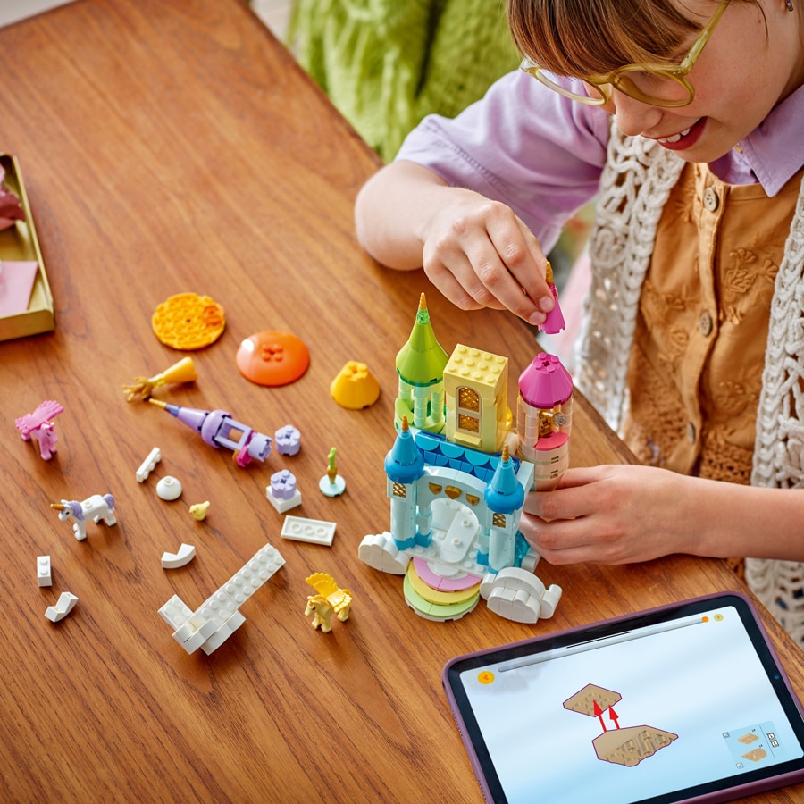 3 unicorn toy building options in 1 box 