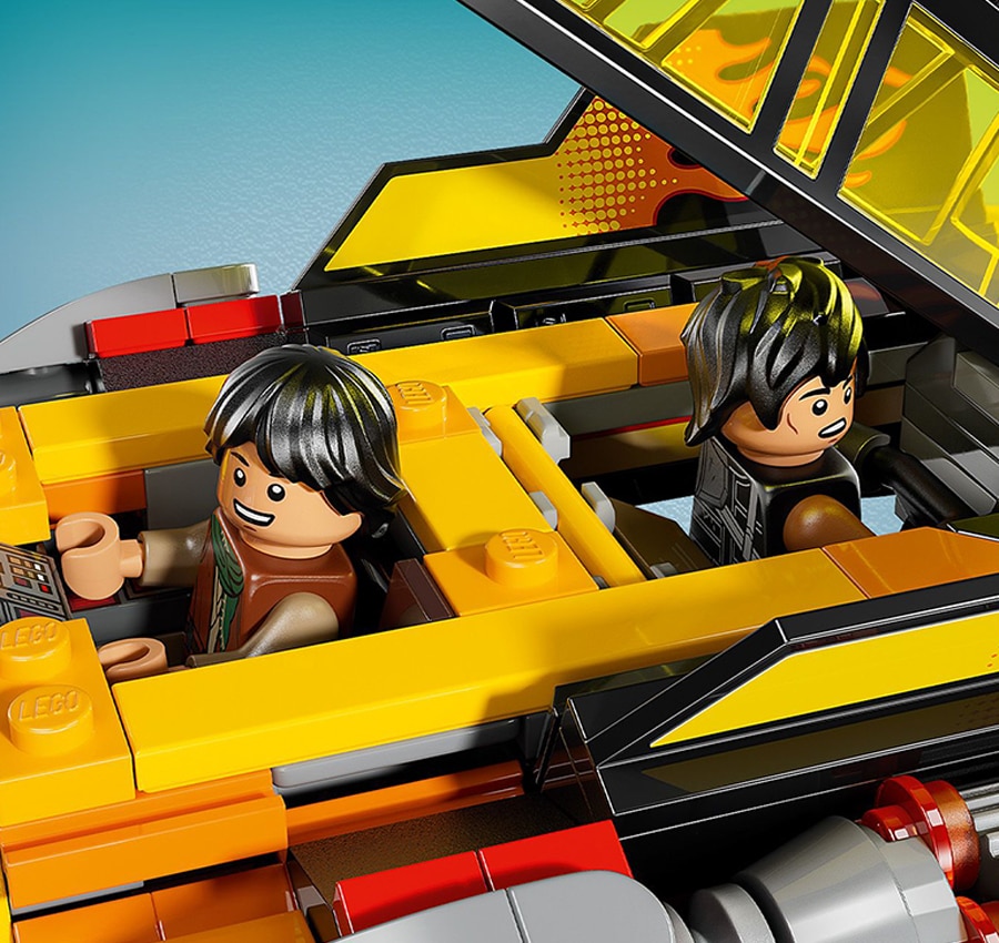 Opening double cockpit