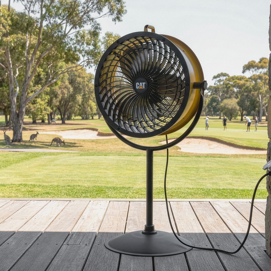 It includes an easy carry handle  