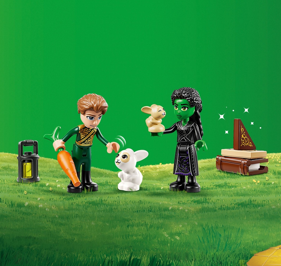 Forest toy with recognisable movie details