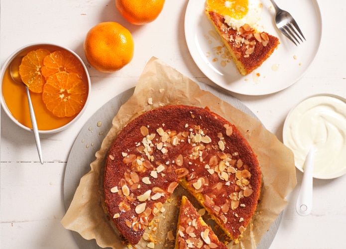 Whole mandarin and almond cake with sticky syrup