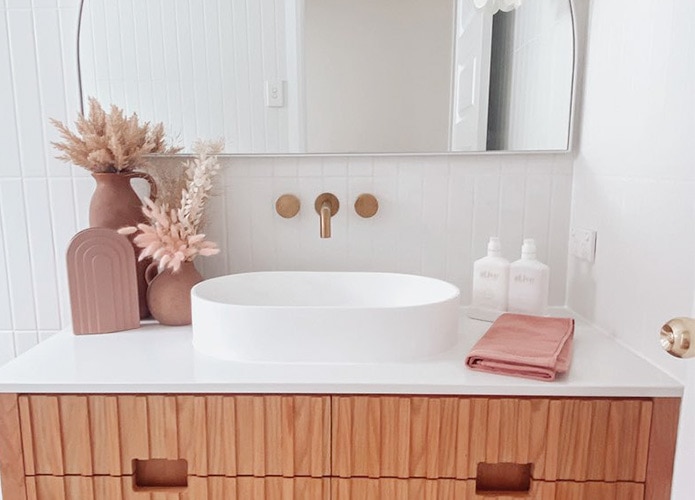 Lisa's neutral bathroom vanity