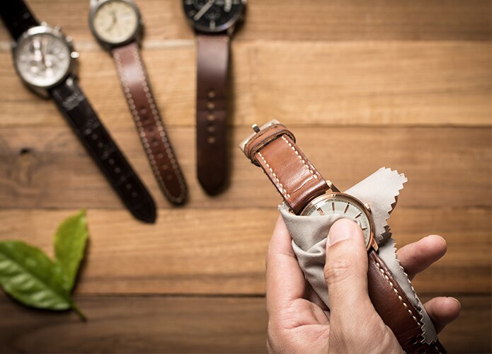 Polishing a watch