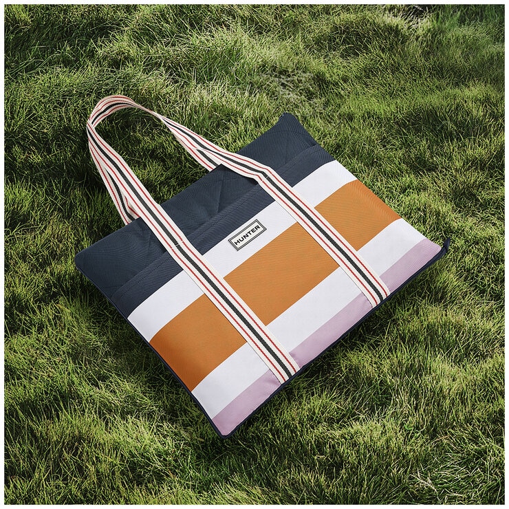 Hunter Outdoor Picnic Blanket Block Stripe Blue Multi