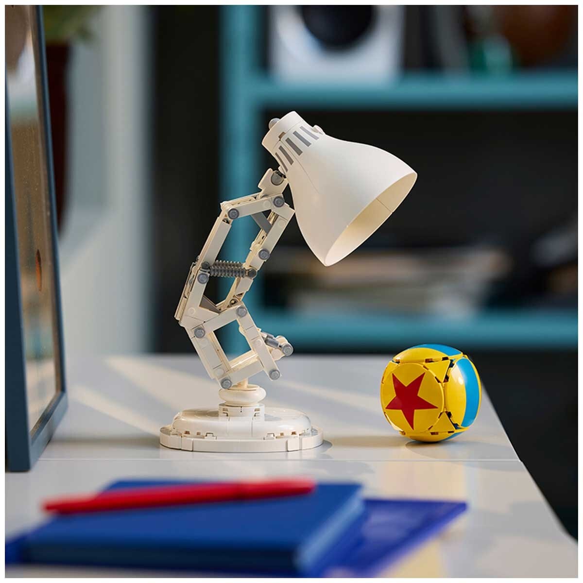 LEGO Ideas Disney Pixar Luxo Jr. 21357