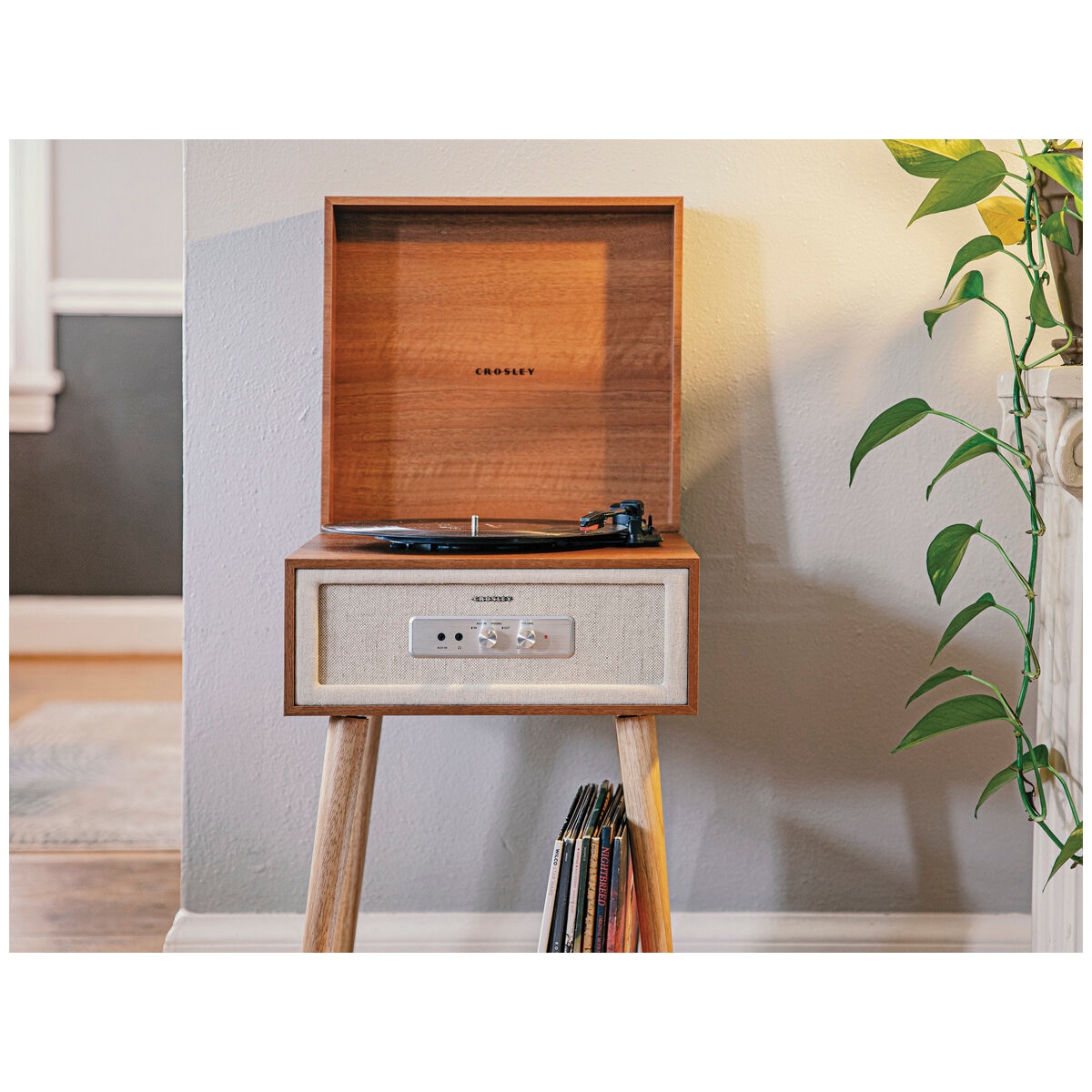 Crosley Rohe Turntable CR6235A-NA4