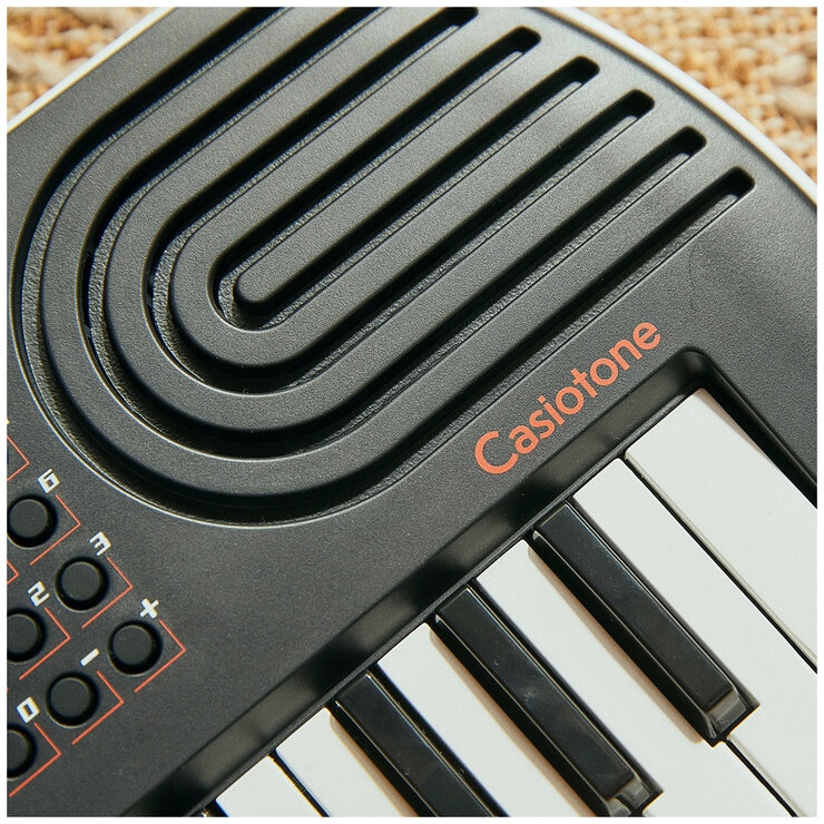CASIO Casiotone 44 Key Portable Mini Keyboard SA81 CASIO Casiotone 44 Key Portable Mini Keyboard SA81