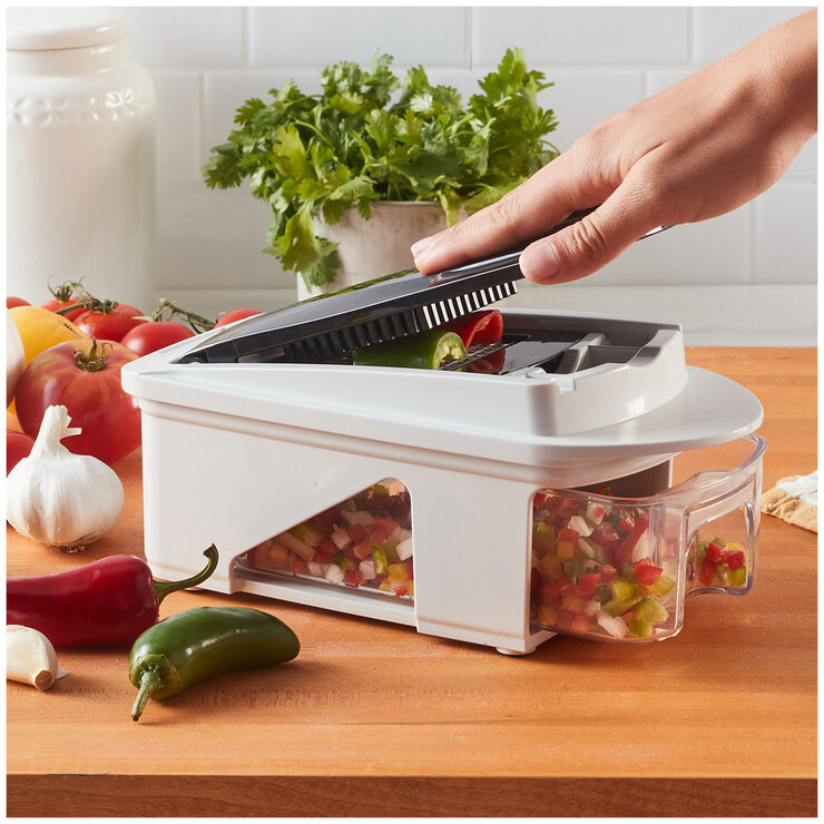 MIU Vegetable Chopper And Slicer 11 Piece Set
