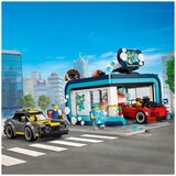 LEGO City Drive-Through Car Wash 60497