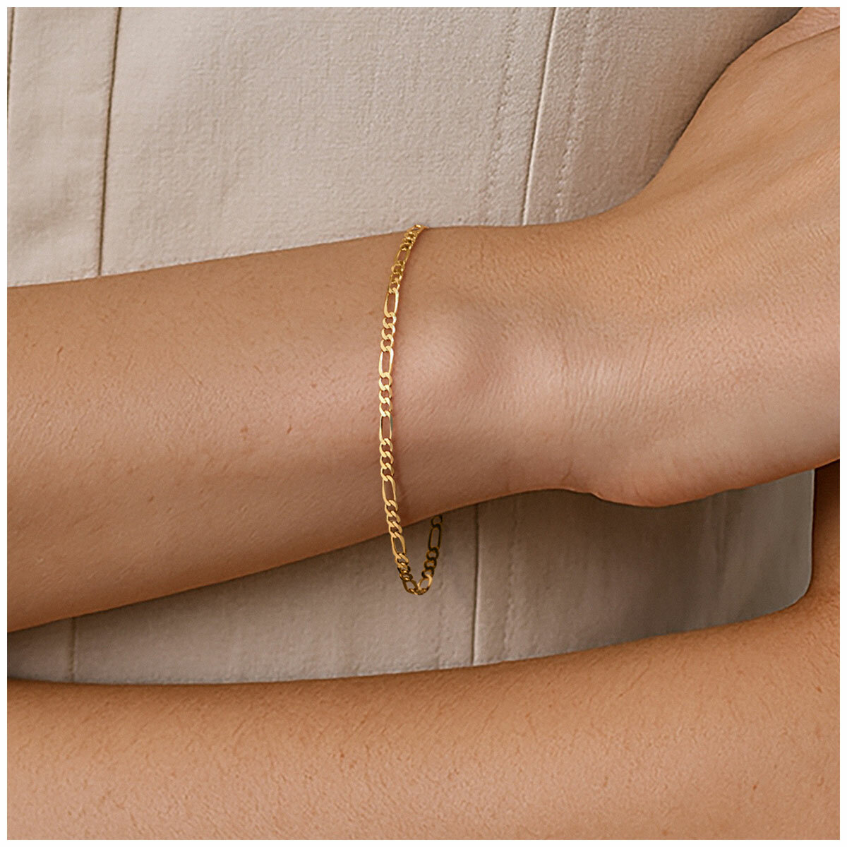 18KT Yellow Gold Figaro Bracelet 2.3g