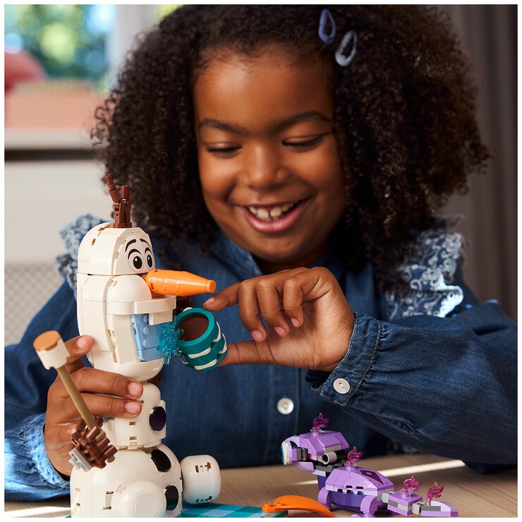 LEGO Disney Princess Frozen Olaf and Bruni's Picnic Fun 43287 LEGO Disney Princess Frozen Olaf and Bruni's Picnic Fun 43287