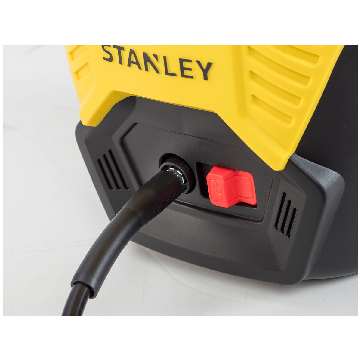 Stanley 1400W 1595PSI Electric Pressure Washer