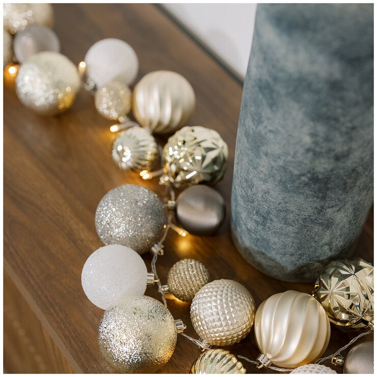 CGH Pre-Lit Ornament Garland with LED Twinkle Lights 1.8M CGH Pre-Lit Ornament Garland with LED Twinkle Lights 1.8M