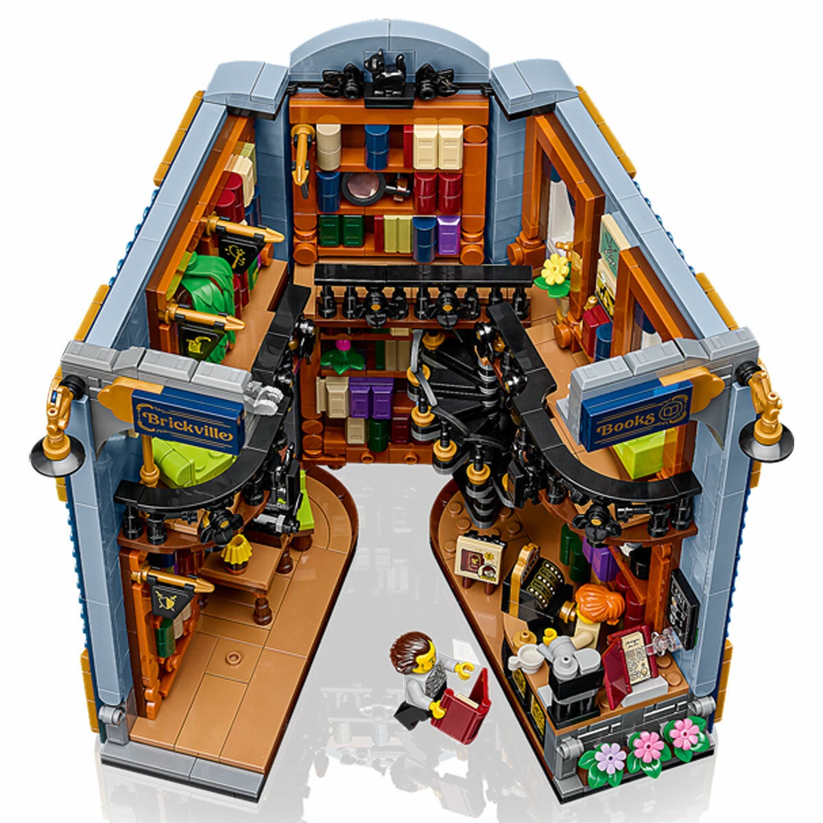 LEGO Icons Bookstore: Book Nook 11379 LEGO Icons Bookstore: Book Nook 11379