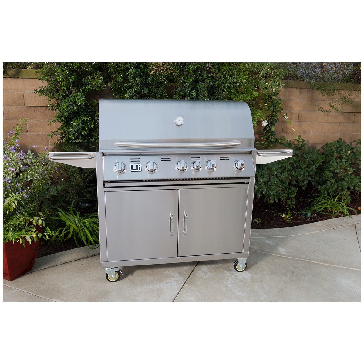 Urban Islands  304 Stainless Steel 38" 5 Burner Cart LP