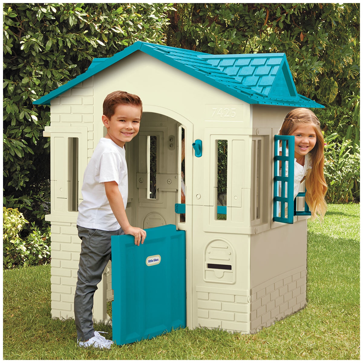 Little Tikes Cape Cottage Playhouse
