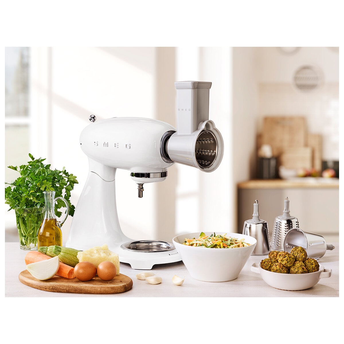 Smeg 50's Style Stand Mixer White SMF03WHAU