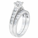 Platinum VS2 I 1.70ctw Round Diamond 0.70ctw Centre Bridal Set Platinum VS2 I 1.70ctw Round Diamond 0.70ctw Centre Bridal Set