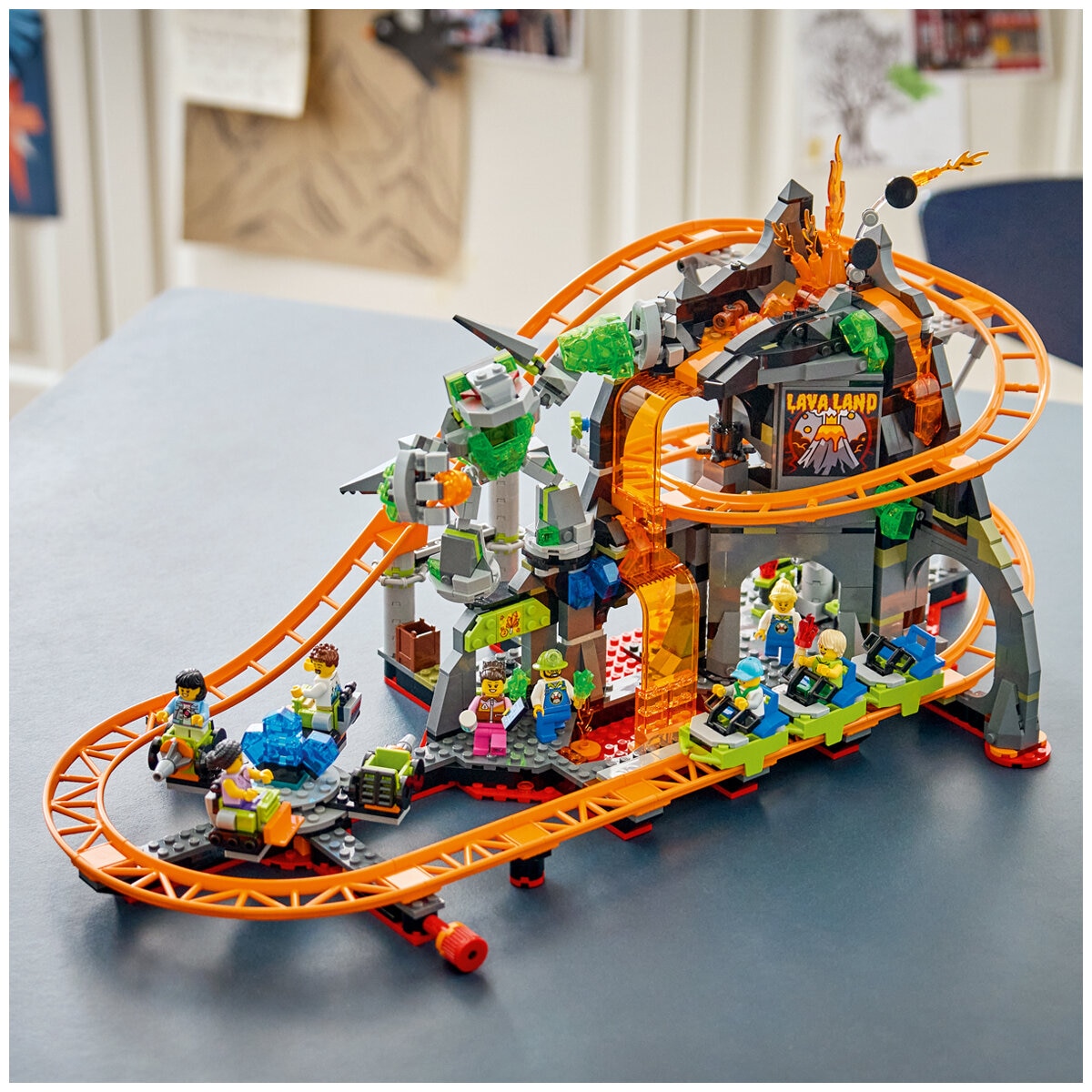 LEGO City Lava Land Roller Coaster Park Building Set 60501 LEGO City Lava Land Roller Coaster Park Building Set 60501