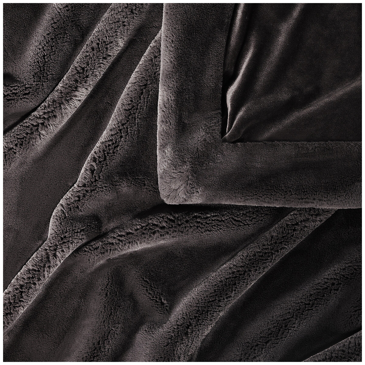 Mon Chateau Ultra Soft Faux Fur Throw 152cm x 177cm