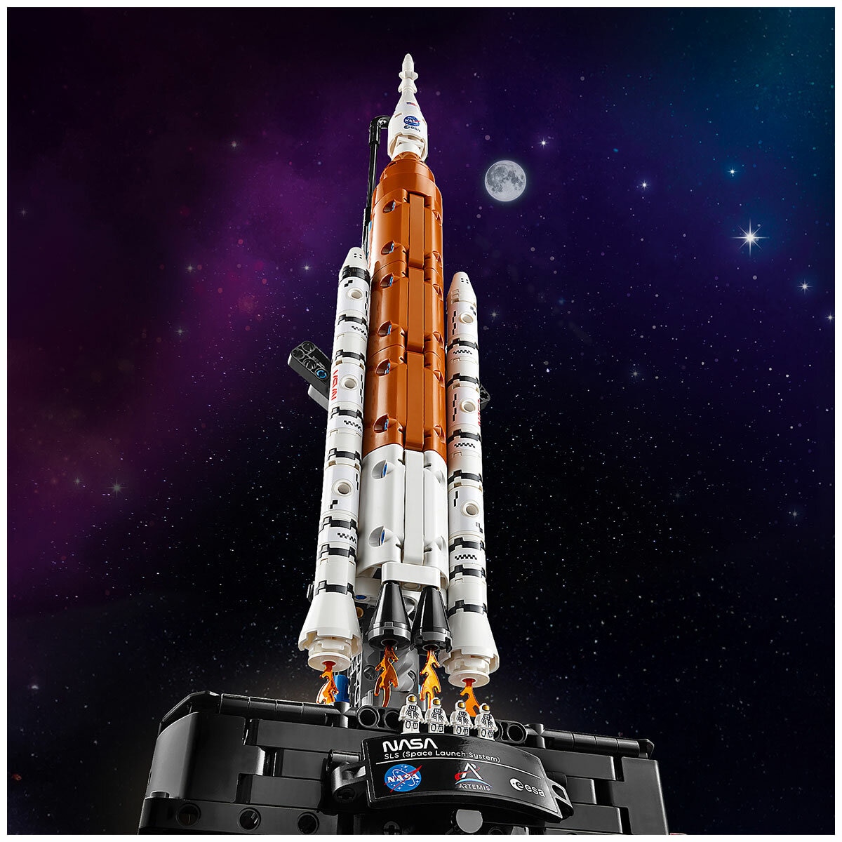 LEGO Technic NASA Artemis Space Launch System Rocket 42221