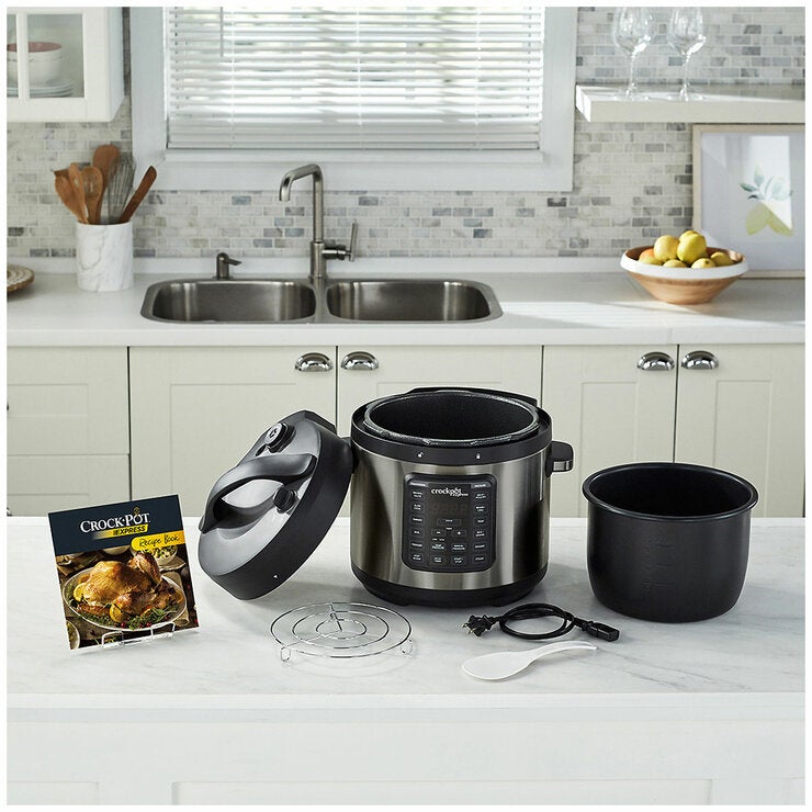 Crock-Pot Express 8-In-1 Multi-Cooker CPE210 Crock-Pot Express 8-In-1 Multi-Cooker CPE210