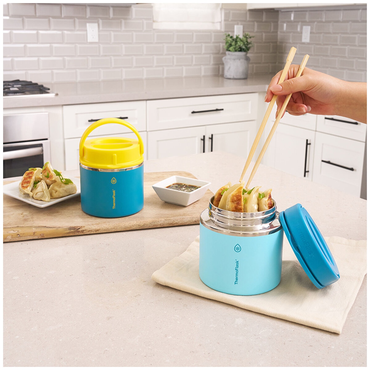 ThermoFlask 590ml Insulated Food Jar 2 Pack ThermoFlask 590ml Insulated Food Jar 2 Pack