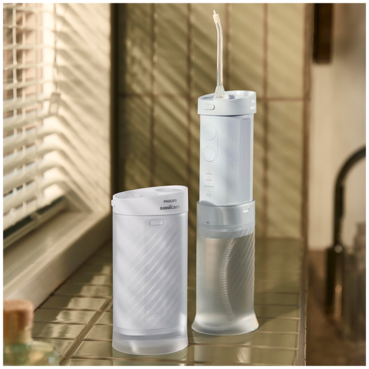 Philips Sonicare Compact Flosser 1000 Blue Philips Sonicare Compact Flosser 1000 Blue