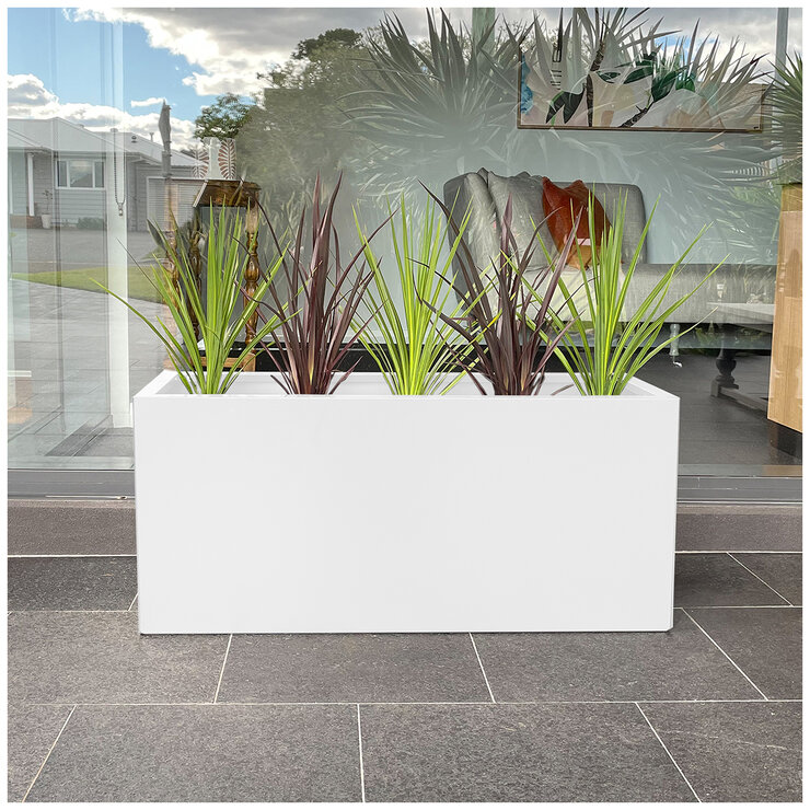Greenlife Designer Planter Box L x 900 x W x 340 x H 400mm White Greenlife Designer Planter Box L x 900 x W x 340 x H 400mm White