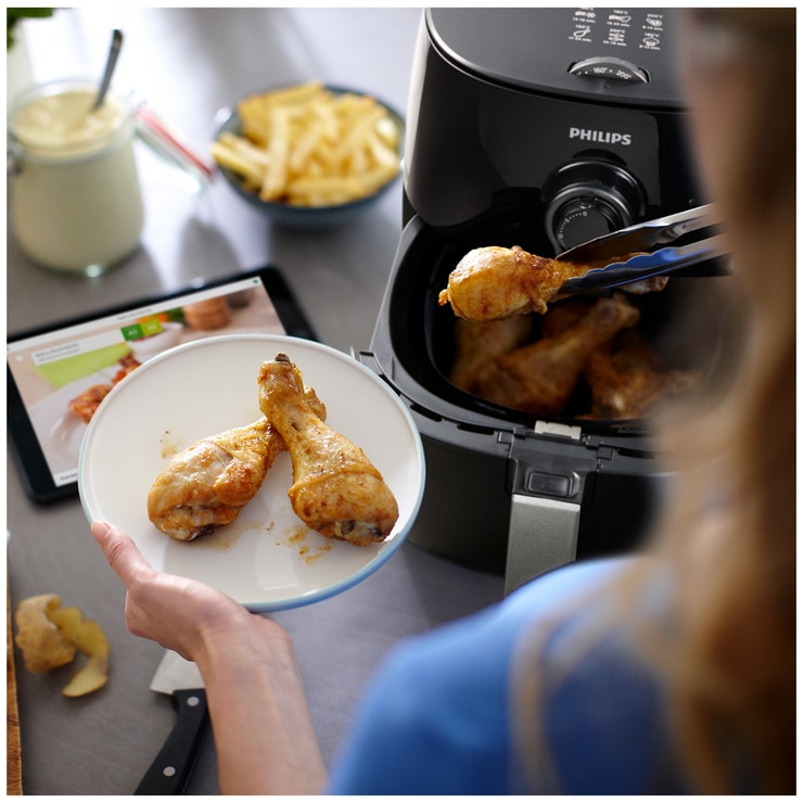 Philips Twin Turbostar Digital Airfryer With Lid Black HD9742/93