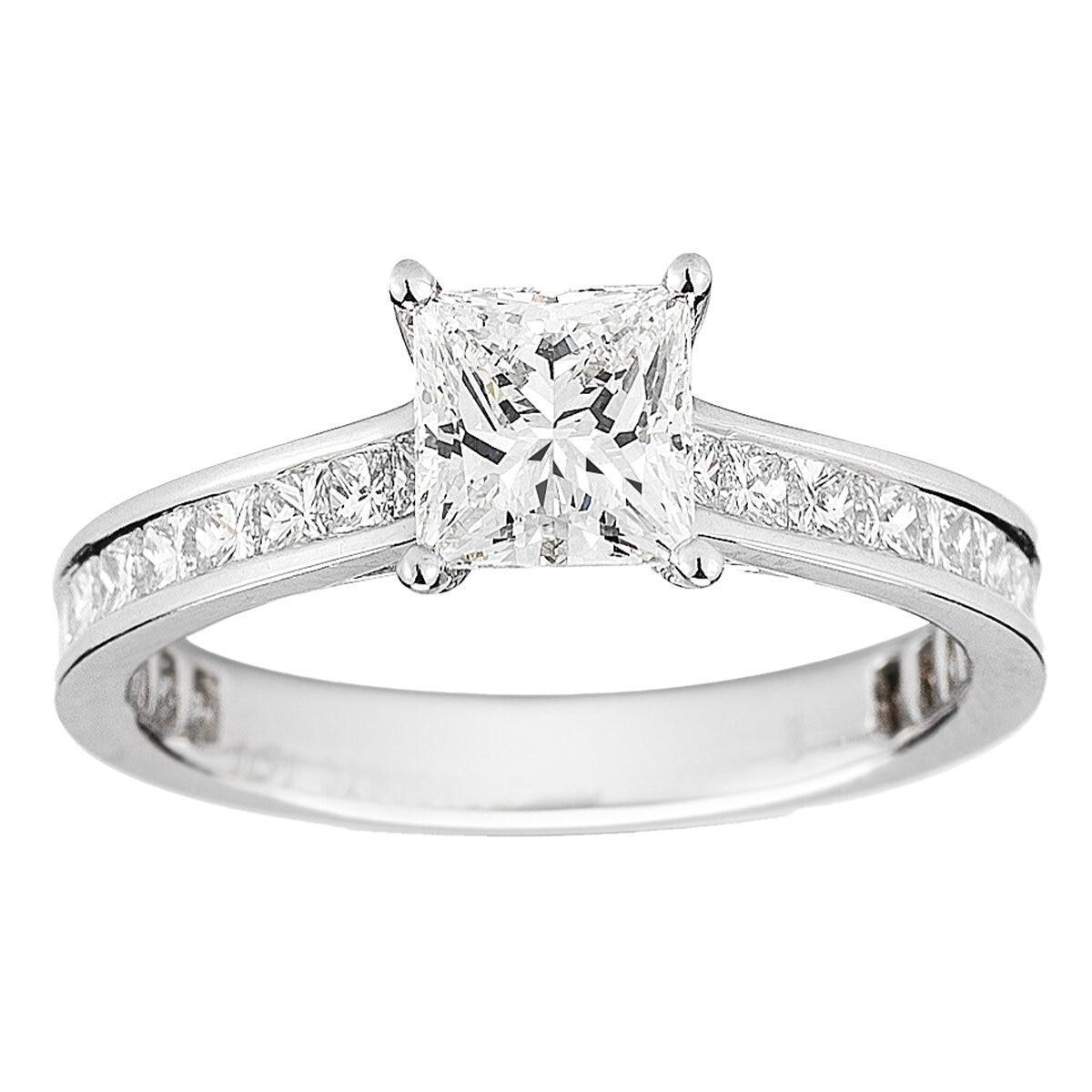 Platinum 3.07ctw Princess Cut Diamond Bridal Set With 1.2ctw Centre