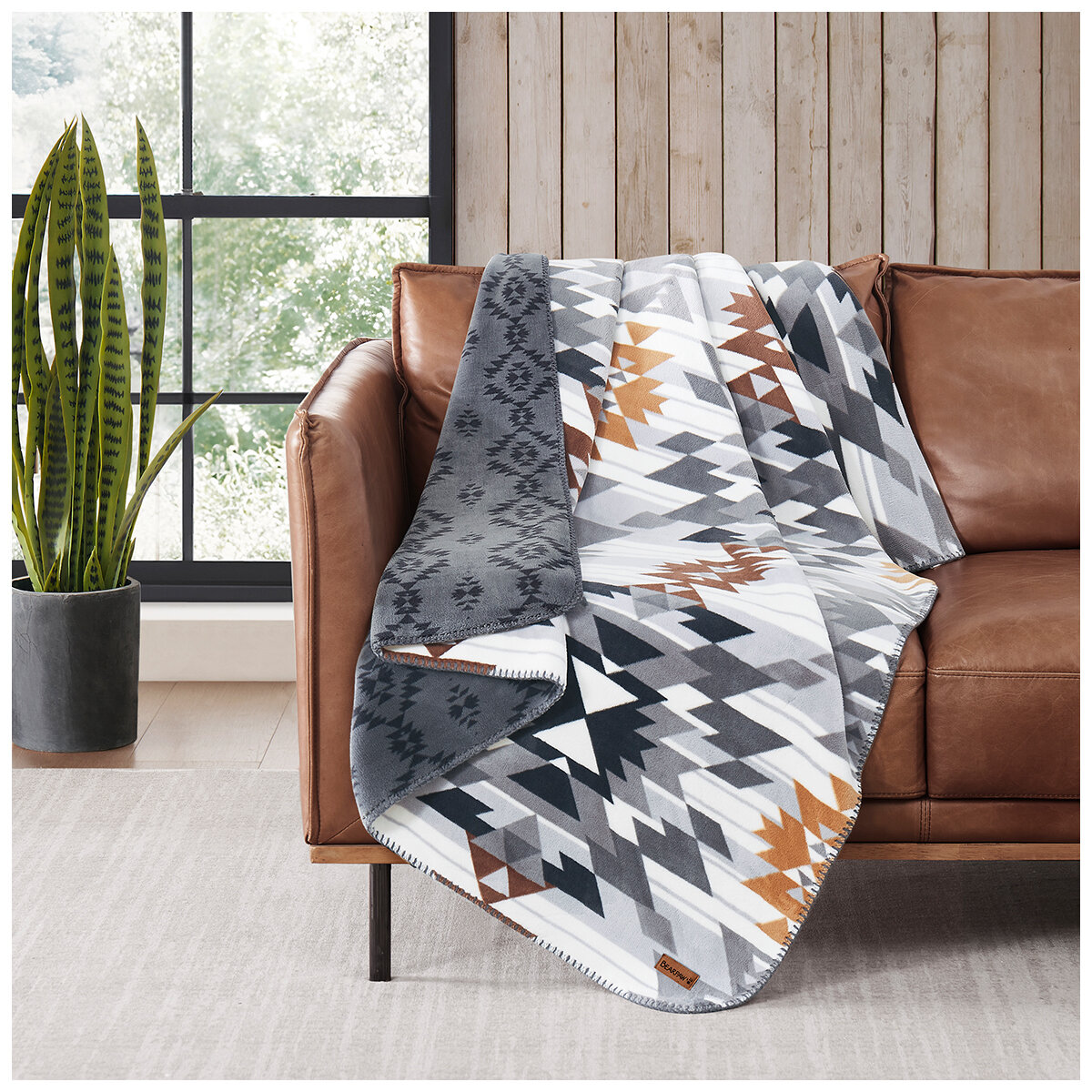 Bearpaw Reversible Plush Throw 127cm x 177cm Cascade Grey