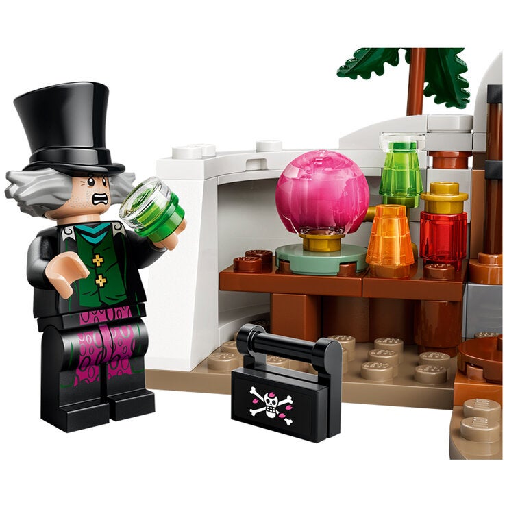 LEGO One Piece Dr. Hiriluk’s Hideout 75641
