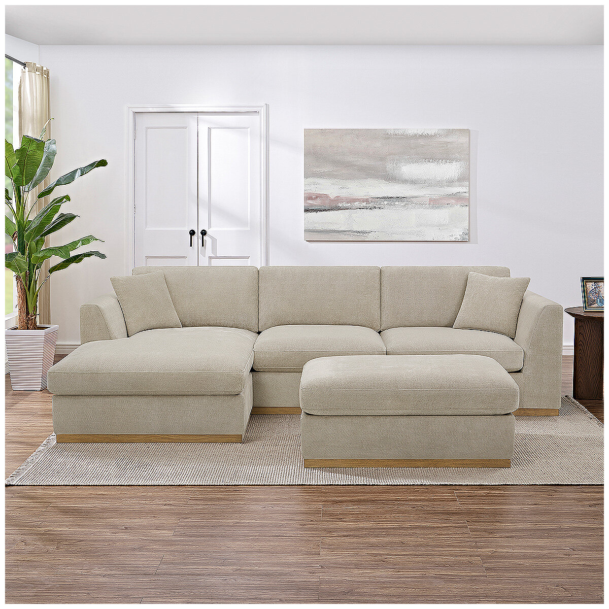Henredon 4-Piece Fabric Sectional With Ottoman