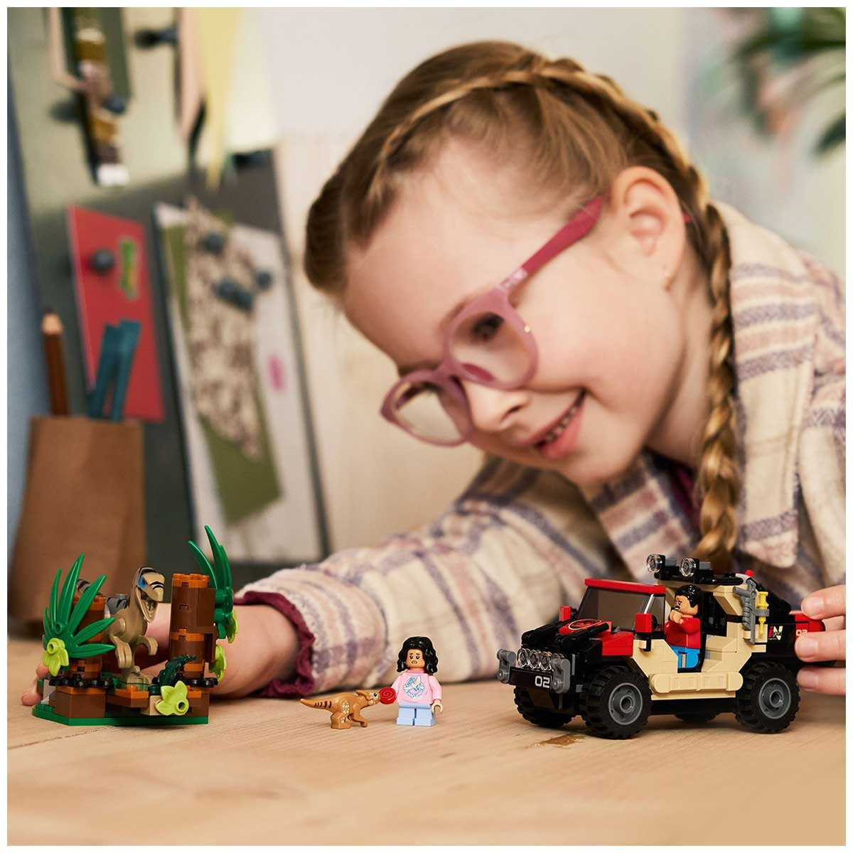 LEGO Raptor Off-Road Escape 76972