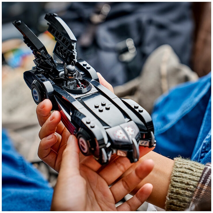 LEGO Super Heroes DC Batman & Robin Batmobile 76333